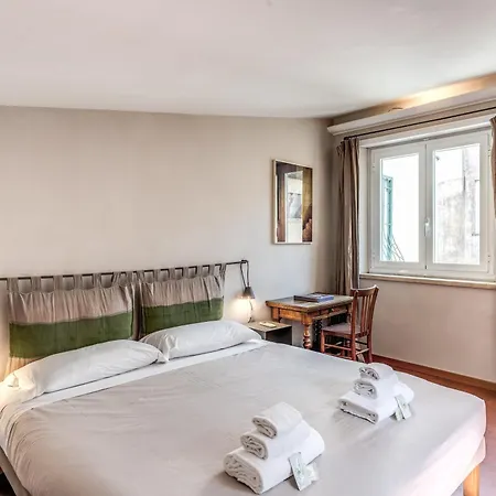 Floor Colosseum Apartment Rom